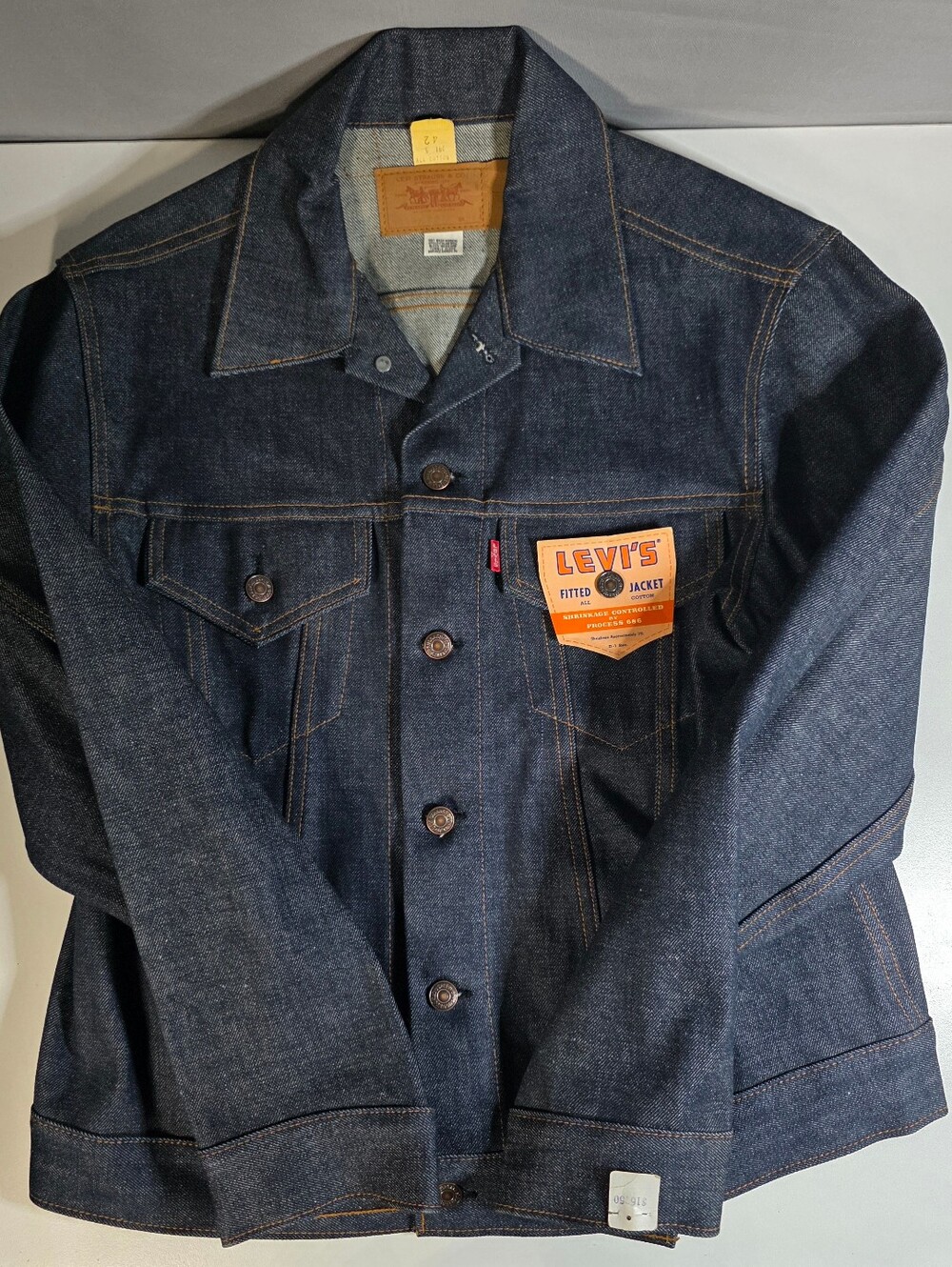 Levi's New Deadstock Vintage 1971-73 Denim Trucker Jacket Size 42 (L) - Picture 3 of 16